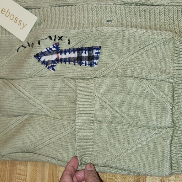 EBOSSY Women’s Cable Knit Long Sleeve Embroidered Cardigan, size M - Picture 5 of 12